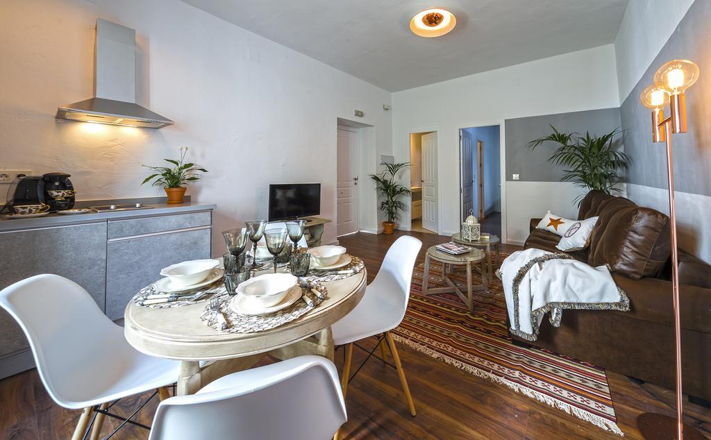 Selecta Apartments Los Venerables Sevilla Zimmer foto