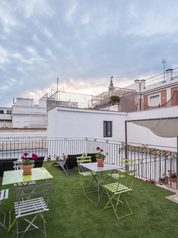 Selecta Apartments Los Venerables Sevilla Exterior foto