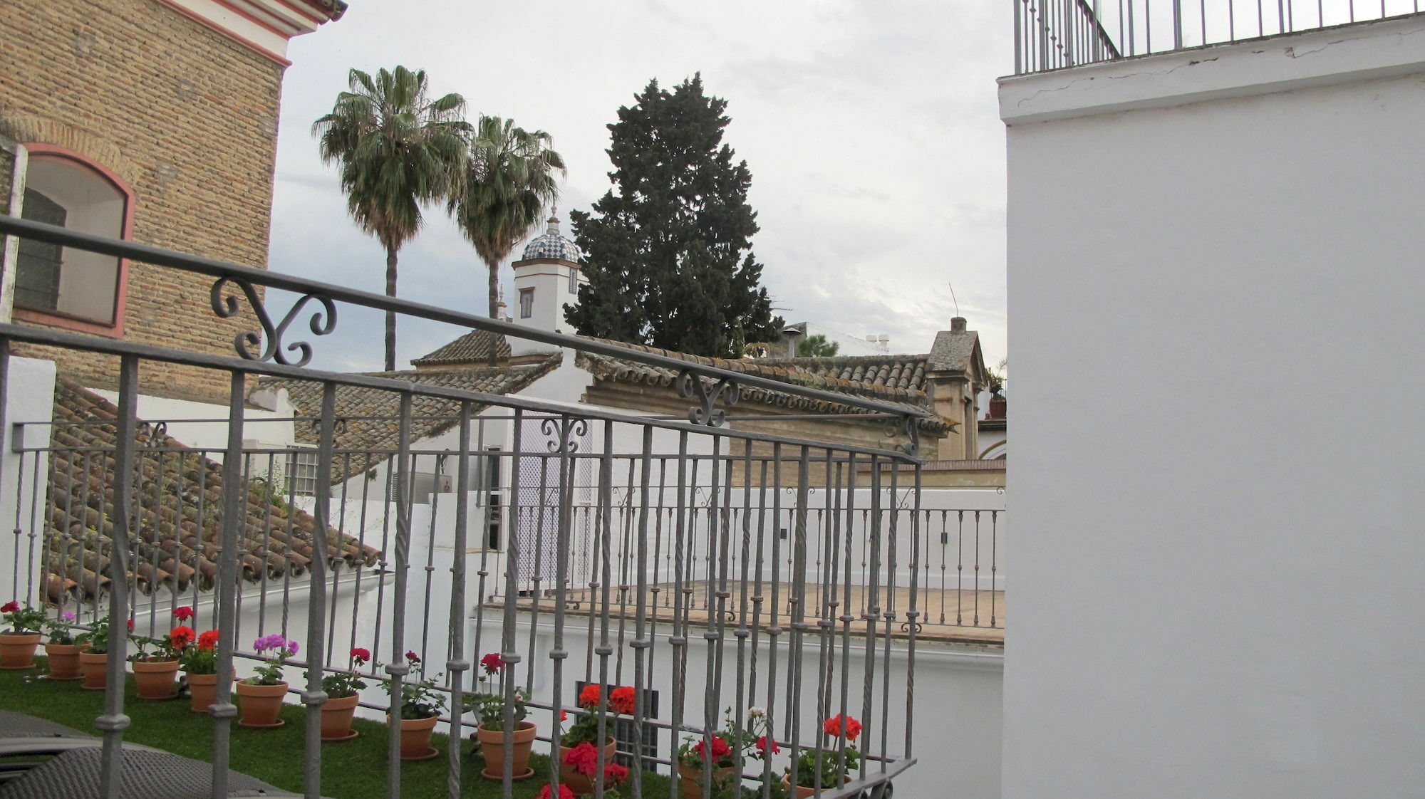 Selecta Apartments Los Venerables Sevilla Exterior foto