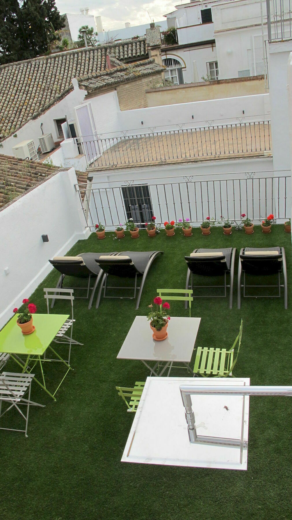 Selecta Apartments Los Venerables Sevilla Exterior foto